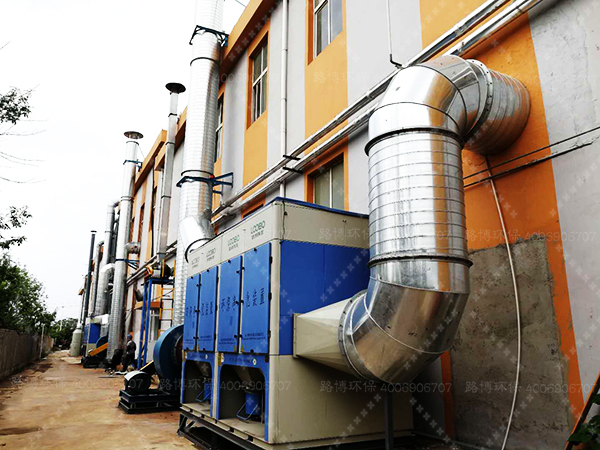 威?？巳R特焊接排煙除塵系統(tǒng)治理工程順利竣工