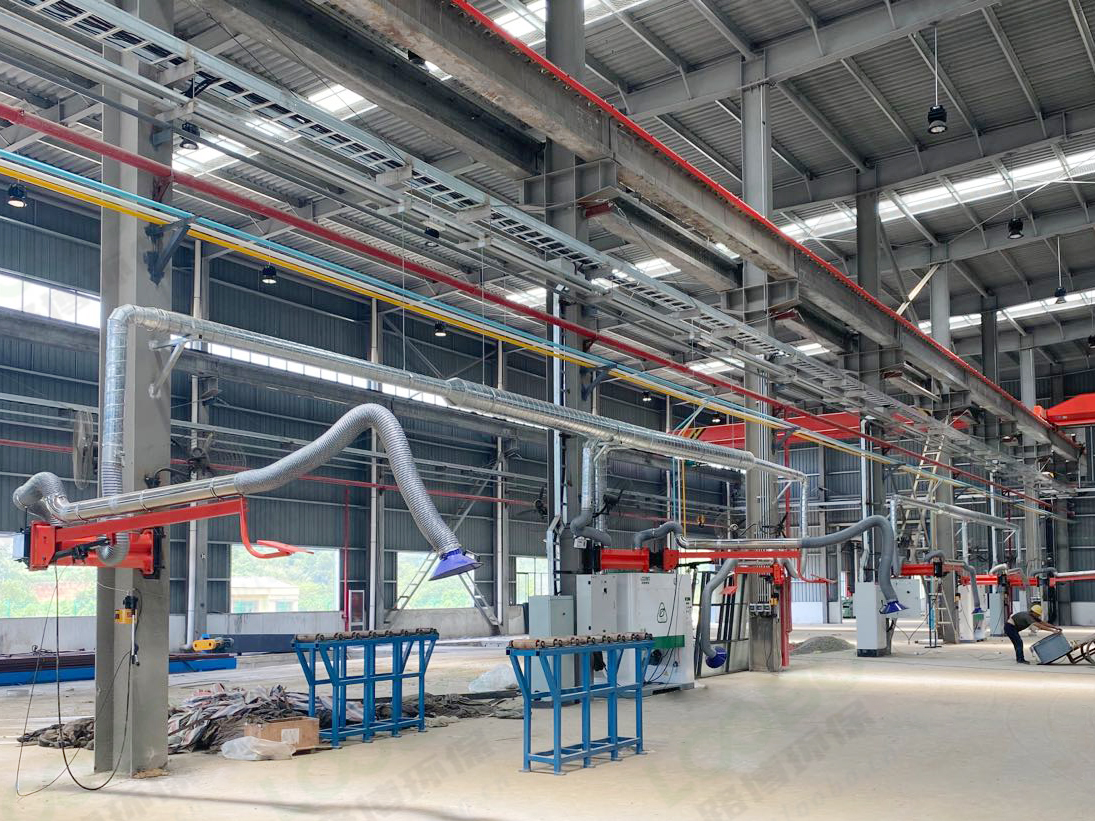 焊煙除塵系統(tǒng).jpg 焊煙除塵系統(tǒng).jpg