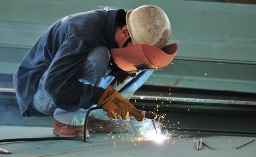 自循環(huán)焊煙凈化器無需鋪設管道，治理焊接煙塵更智能 (2).jpg