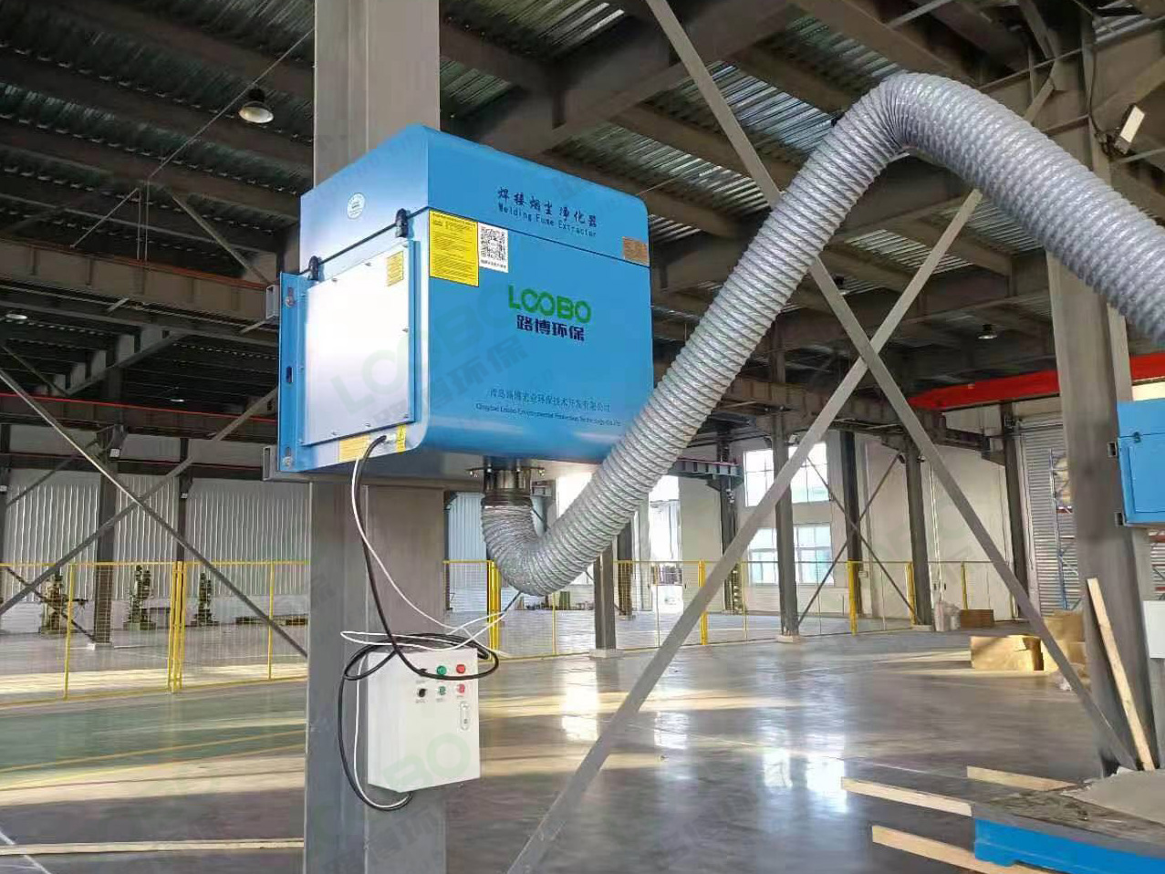 焊煙凈化效果好，節(jié)省占地面積，推薦使用固定式焊接煙塵凈化器 (2).jpg